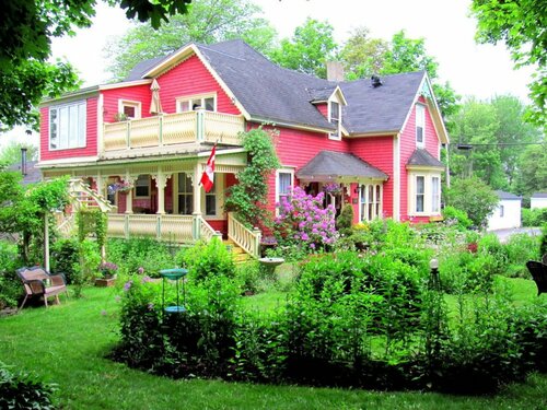 Гостиница Chambers Guest House B&b