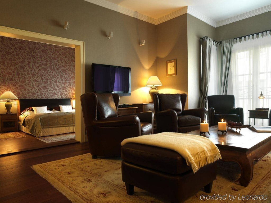 Фото Marrol's Boutique Hotel