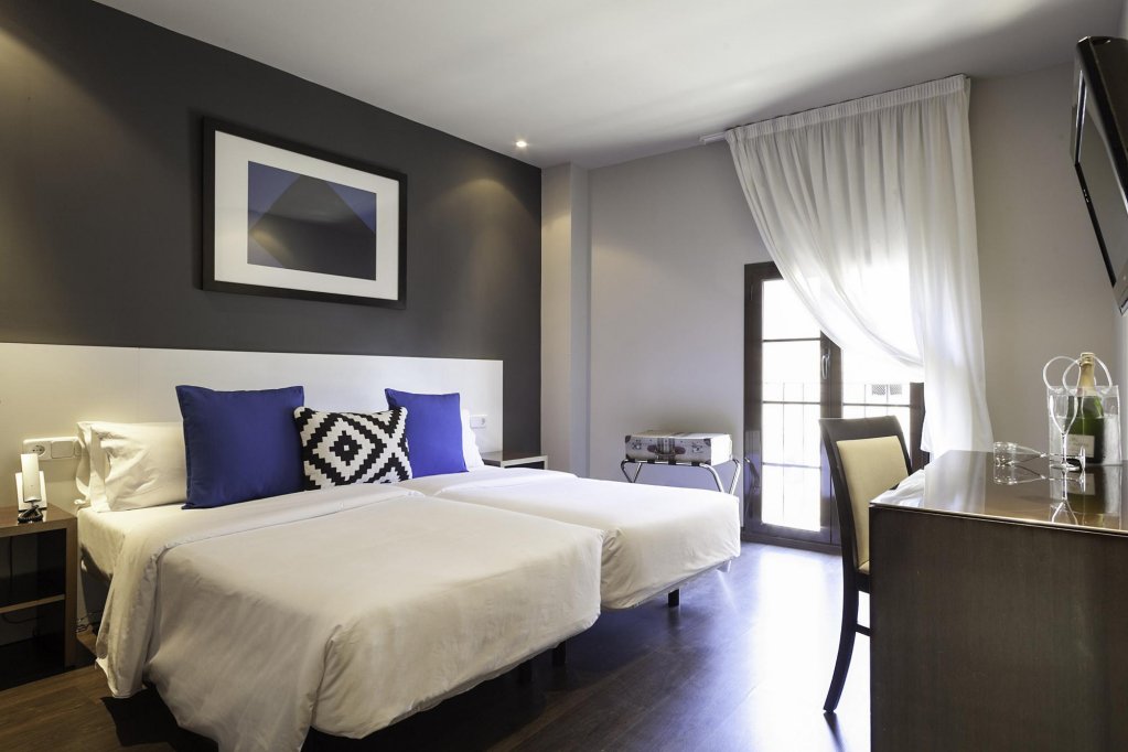 Фото Hotel Acta Bcn 40