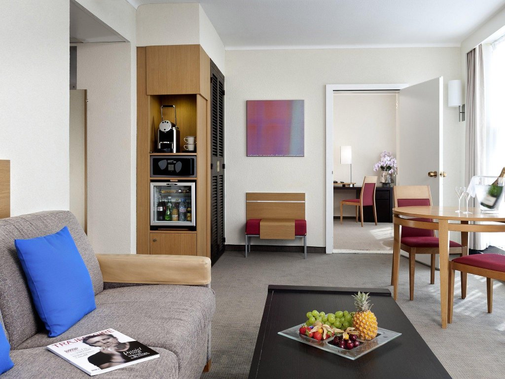 Фото Novotel Geneve Centre