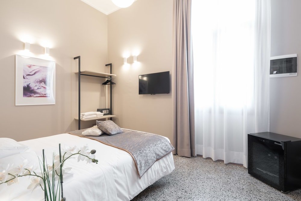 Фото Carmini Palace Canal View