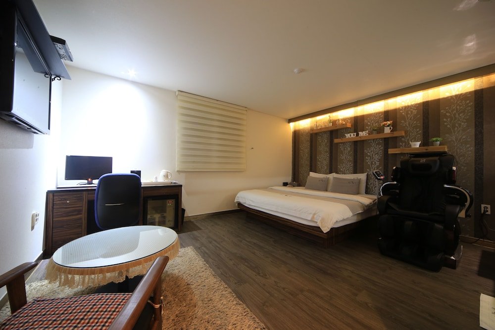 Фото Jjak Boutique Hotel