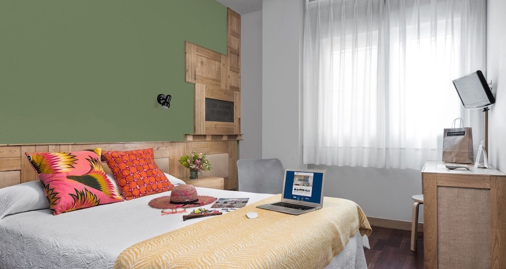 Фото Hotel San Miguel Gijón