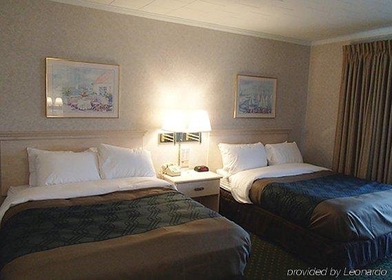 Фото Econo Lodge Oceanfront