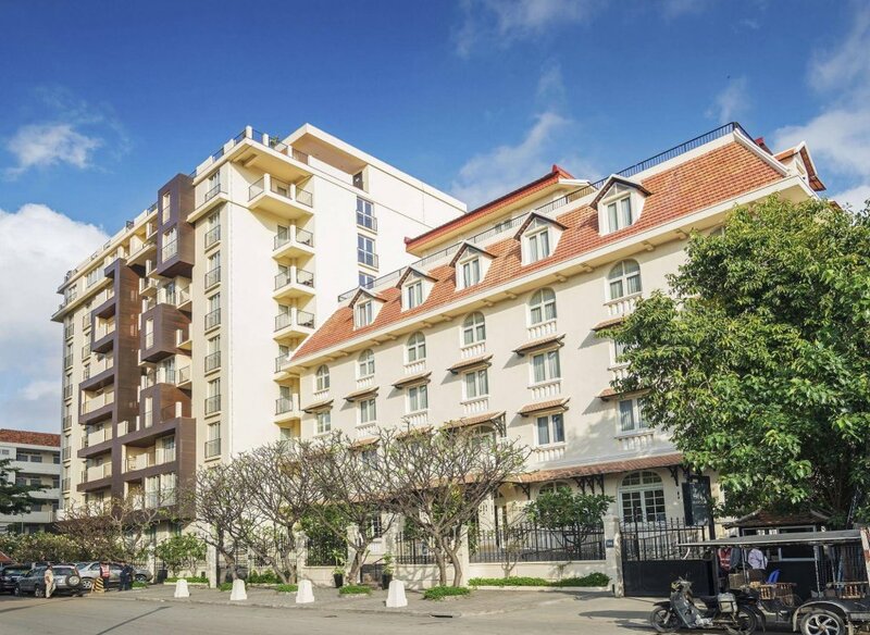 Гостиница Central Mansions Serviced Apartment в Пномпене