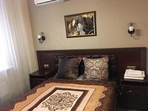 Aura (Rostov-on-Don, mikrorayon Myasnikovan, Karakumskaya ulitsa, 29/30) ، فندق