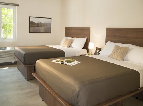 Гостиница Extended Suites Tijuana Macroplaza Hotel в Тихуане