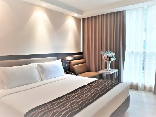 Фото Amora NeoLuxe Hotel