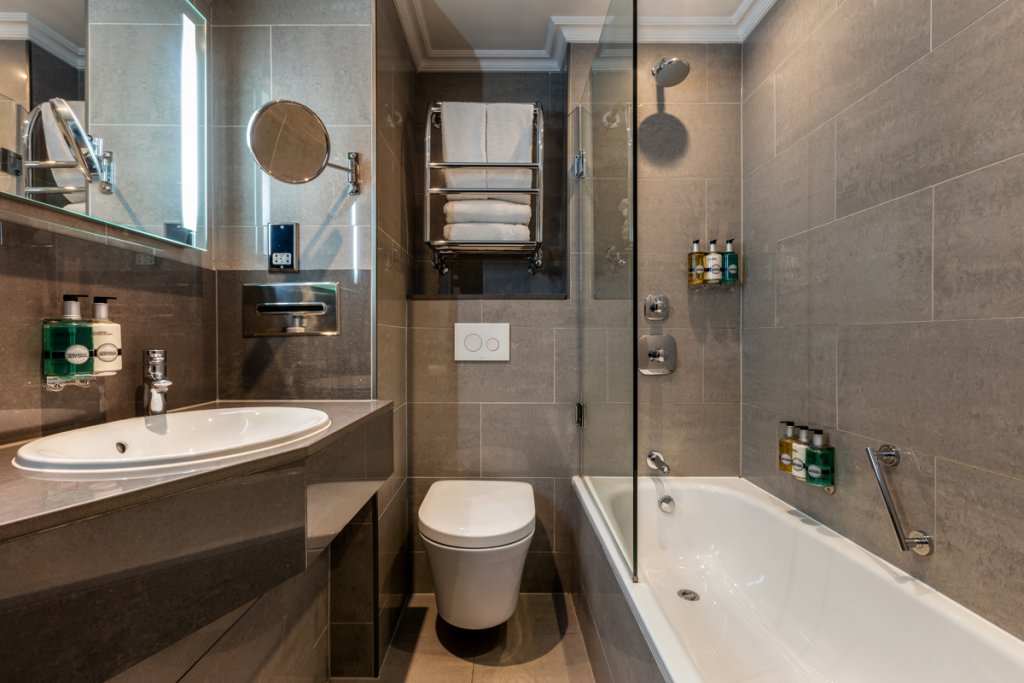 Фото Radisson Blu Edwardian Mercer Street Hotel, London