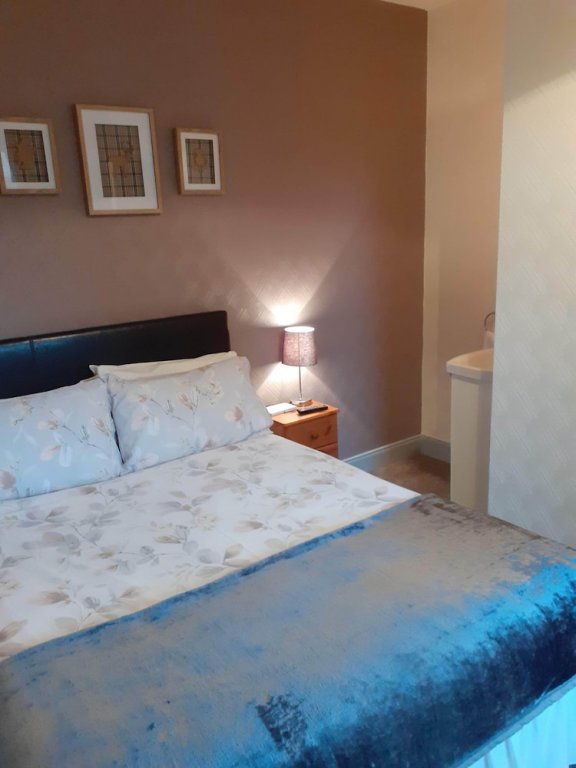 Фото The Kemps Guest House