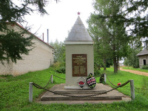 Мемориал (Тверская область, Торжокский район, деревня Малое Вишенье), памятник, мемориал в Тверской области