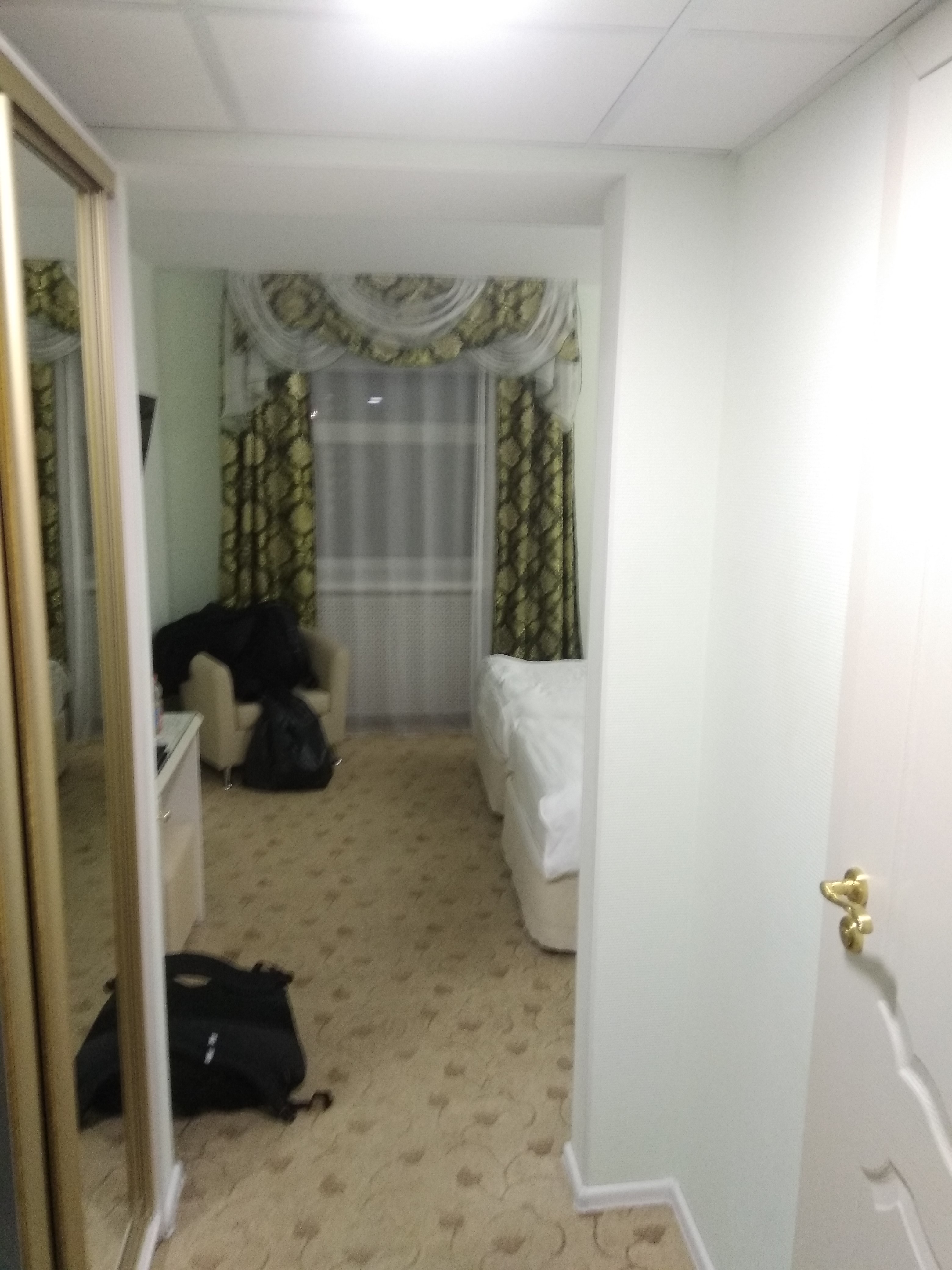 Фото Белое Дерево