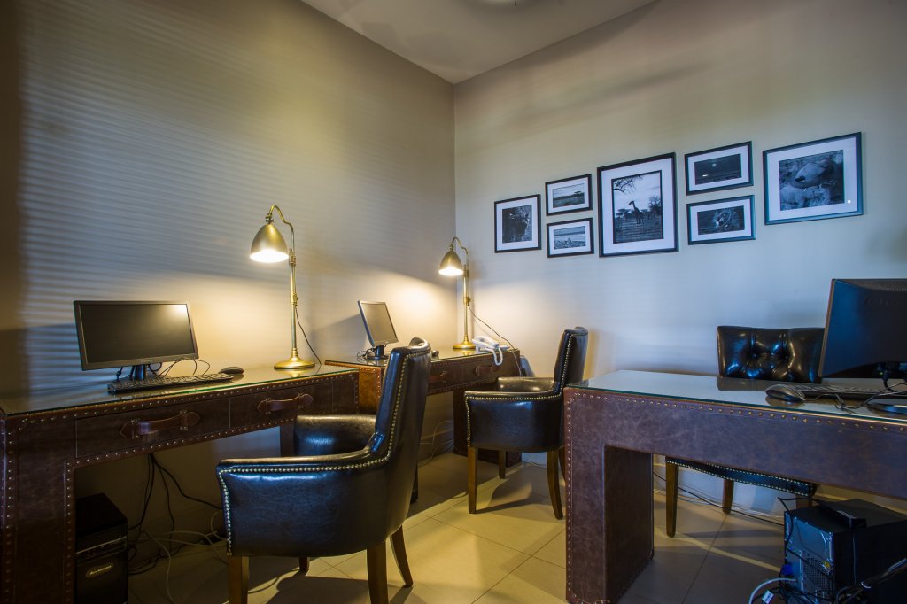 Фото Отель Ngorongoro Oldeani Mountain Lodge