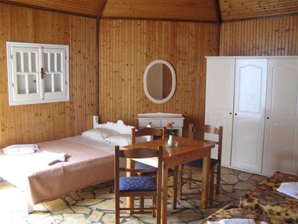 Фото Olive Grove Hotel