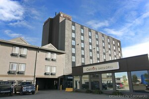 Гостиница Stonebridge Hotel Fort St. John