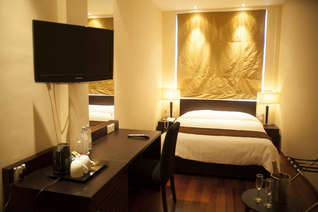 Фото Renuka City Hotel