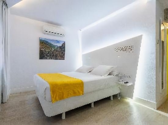 Фото Atarazanas Malaga