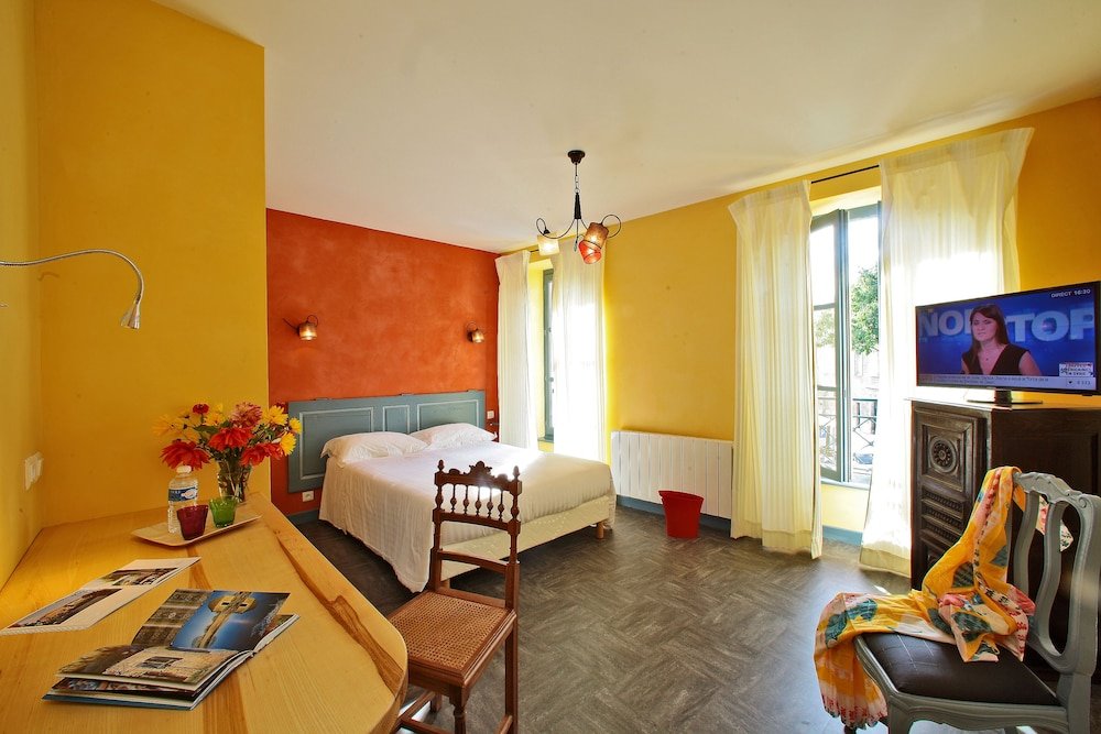 Фото Hôtel Le Quatorze