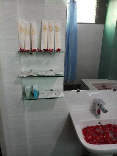 Фото Hotel San Taw Win