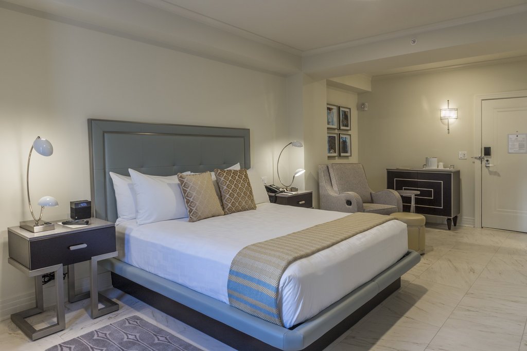 Фото The Jung Hotel and Residences