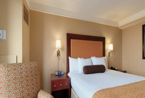 Фото Hilton Richardson Dallas