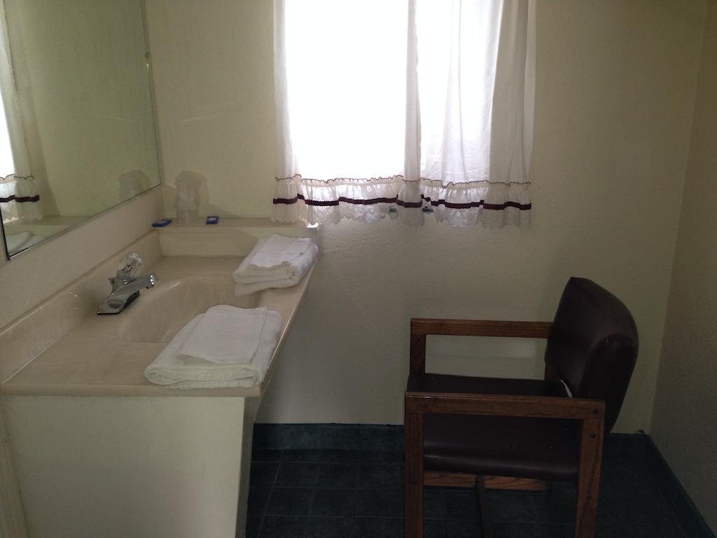 Фото Discovery Inn