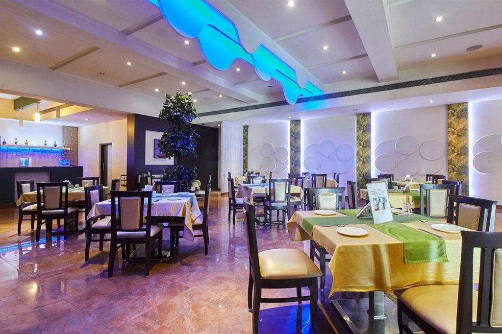 Фото Devanshi Inn