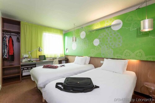 Гостиница Ibis Styles Bethune Bruay