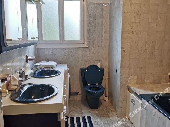 Фото Résidence Hôtel Les Joséphines