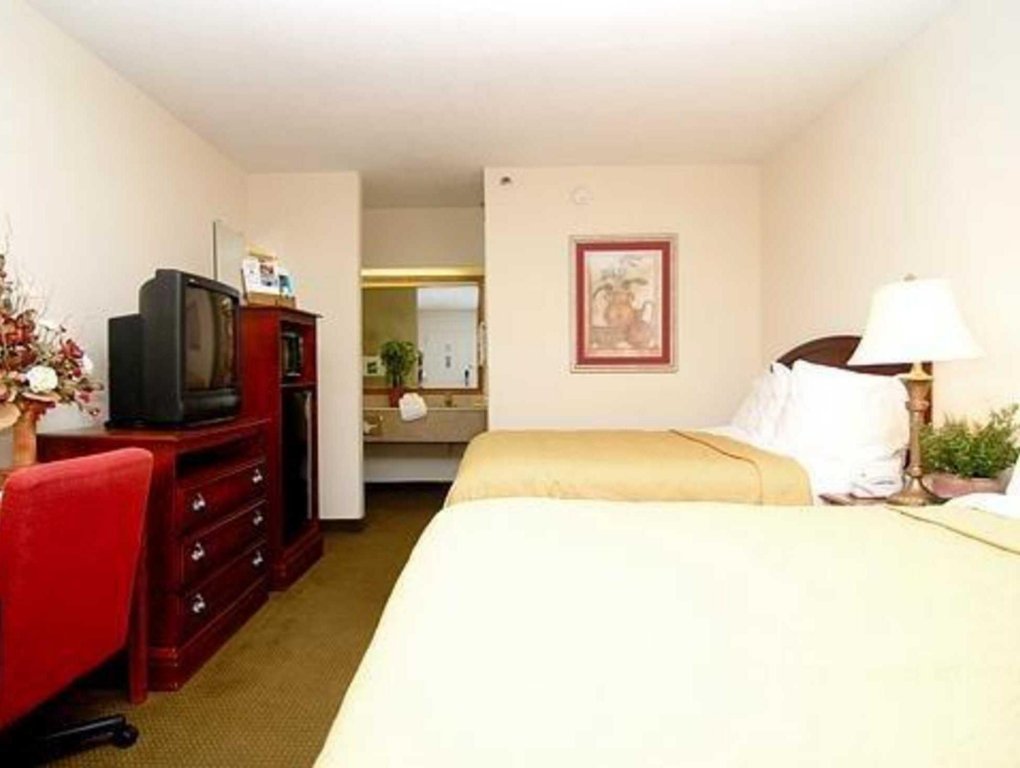 Фото Quality Inn Pelham I-65 exit 246