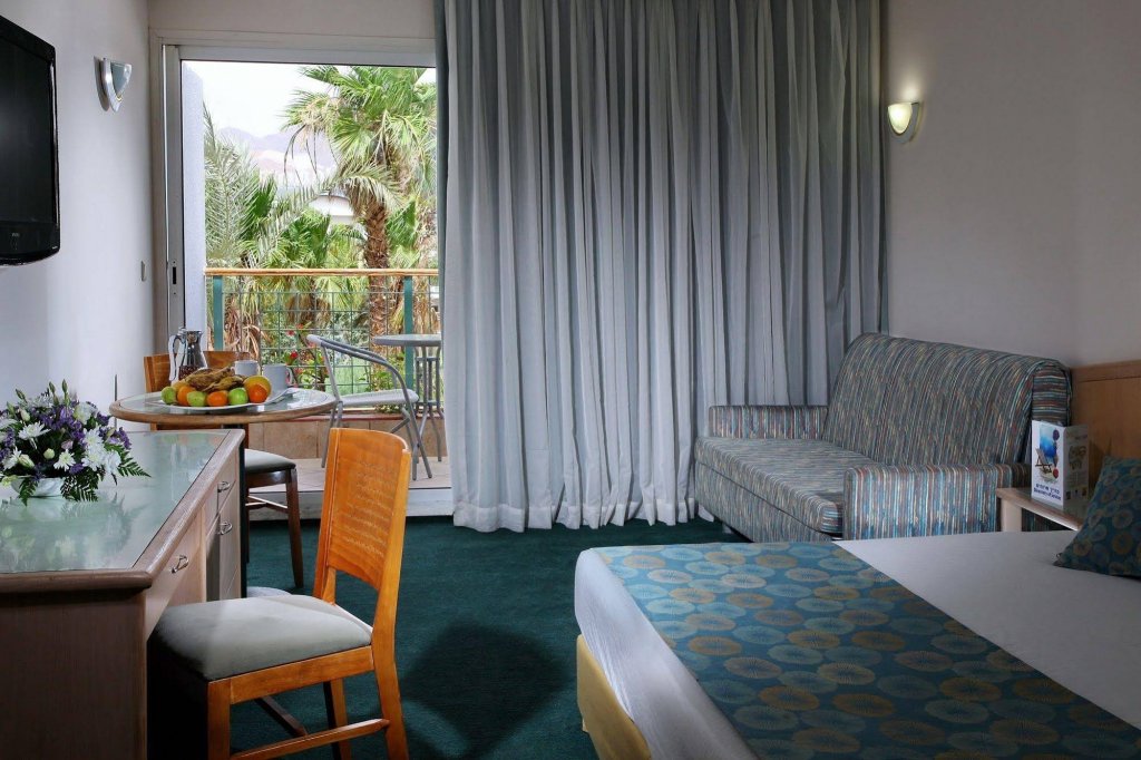 Фото Americana Hotel