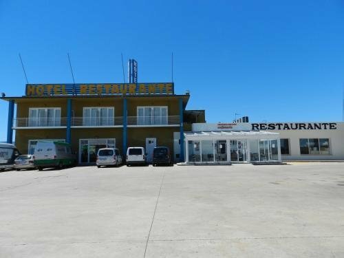 Гостиница Hotel Area de Calahorra