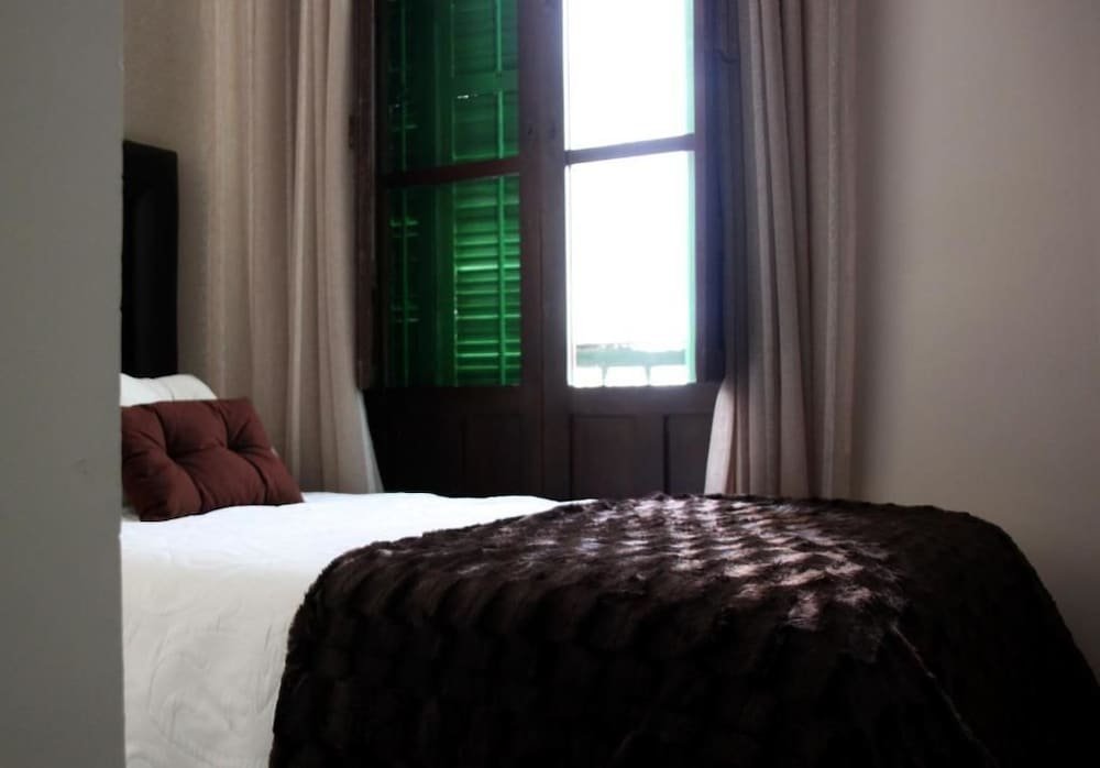 Фото Chezmoihomes Plaza Nueva Premium