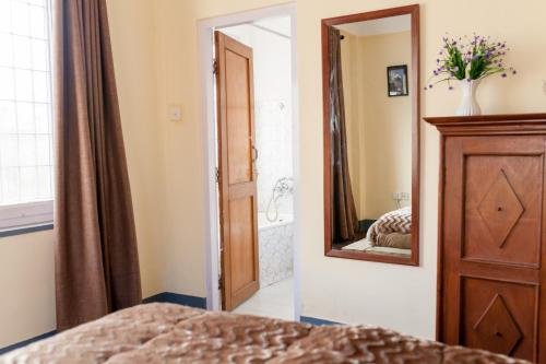 Фото Living Hope Guest House