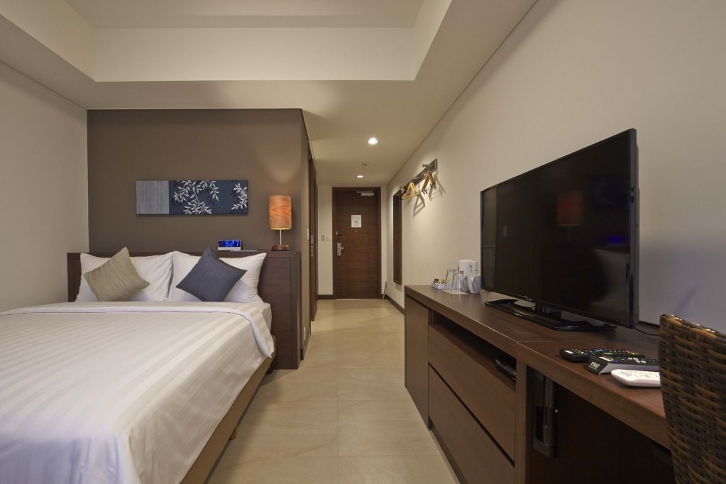 Фото Axia South Cikarang Service Apartment