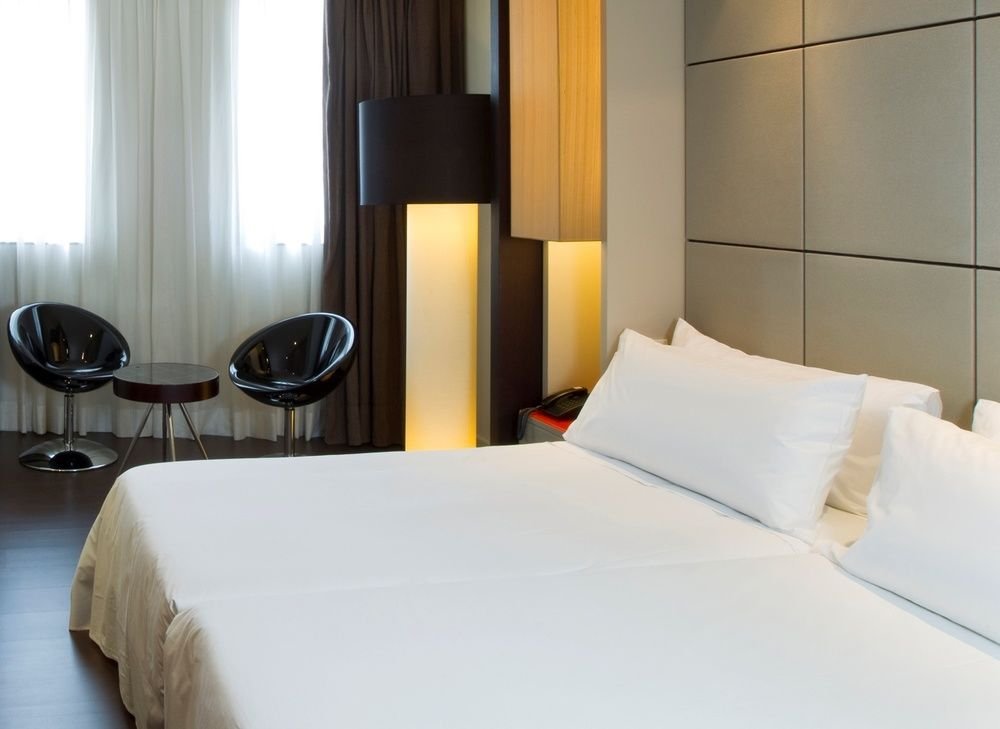 Фото Hotel Barcelona Condal Mar Affiliated by Meliá