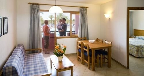 Фото Novotel Jakarta Gajah Mada