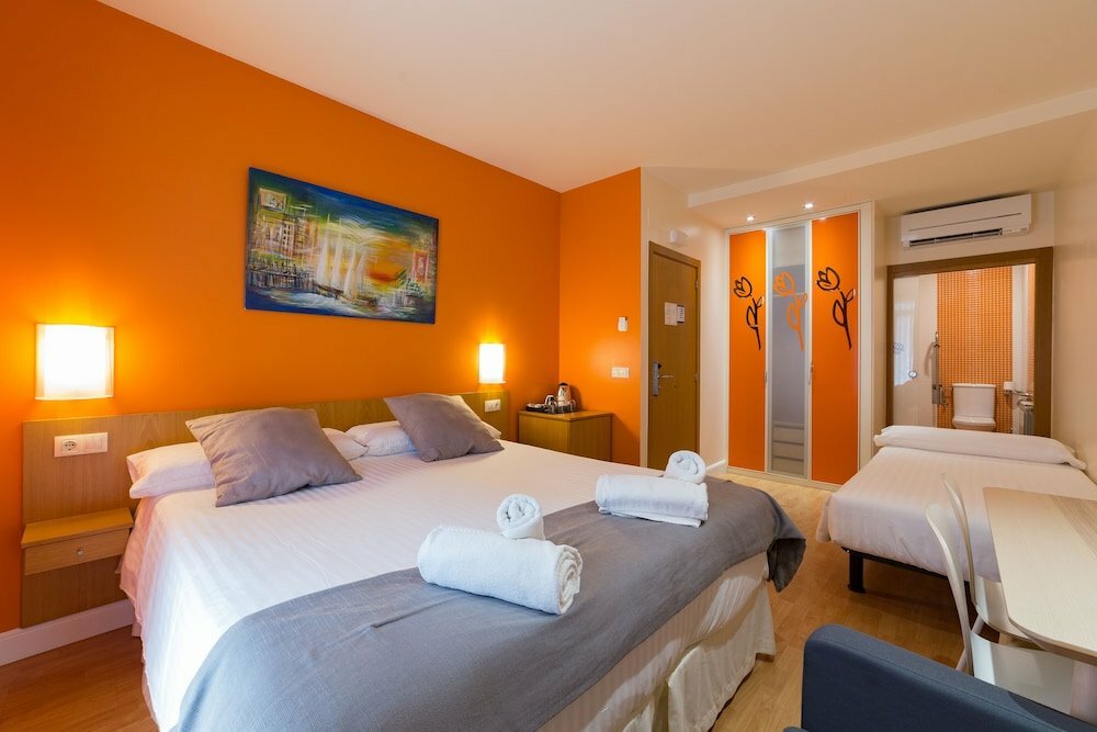 Hotel Ur-Alde, San Sebastian, photo