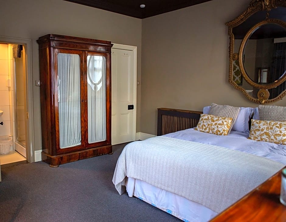 Фото The Pear Tree