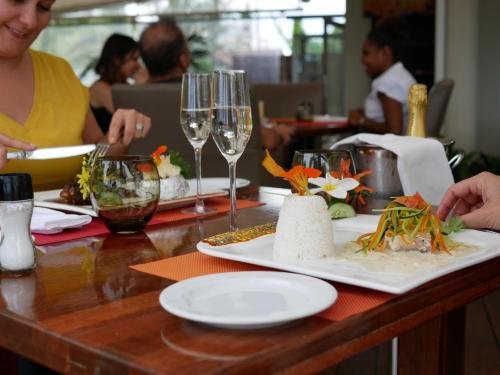 Фото Hilton Noumea La Promenade Residences