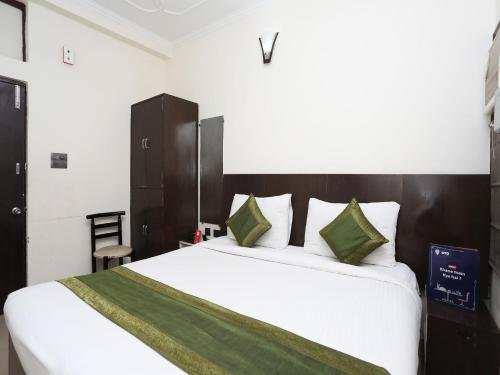 Фото Vaccinated Staff- Oyo Flagship 117 Assi Ghat Bhu