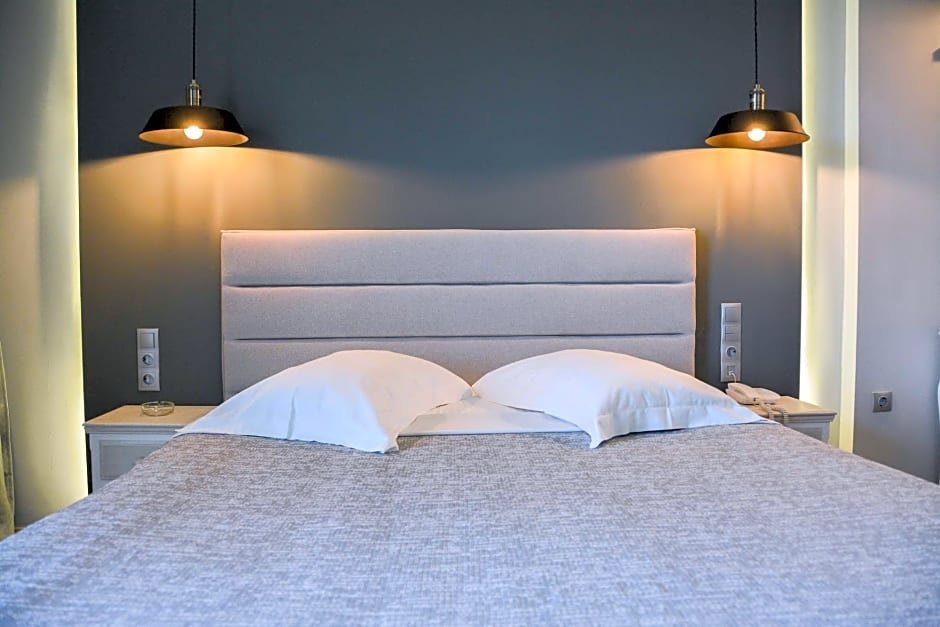 Фото Scorpios Hotel