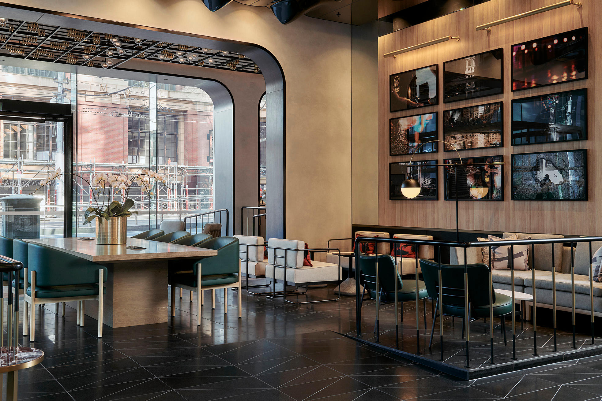 Фото Movenpick Hotel Melbourne on Spencer