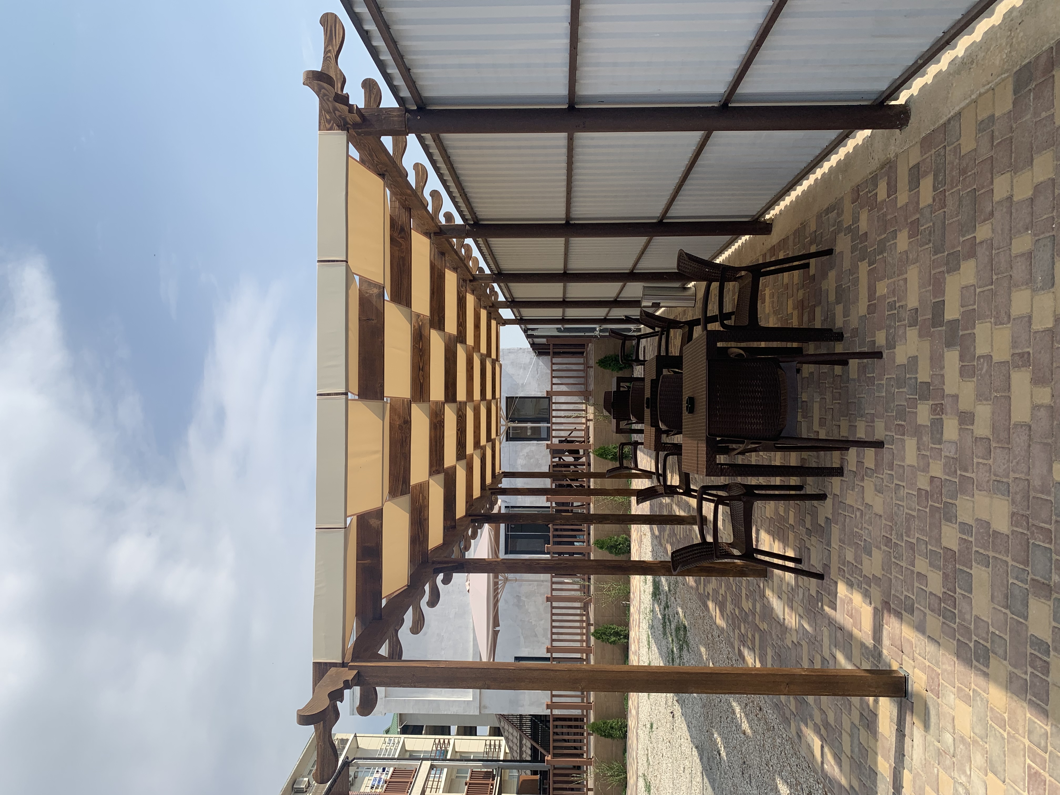 Фото Солнечный