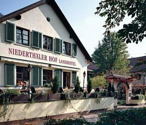 Гостиница Landhotel Niederthaeler Hof
