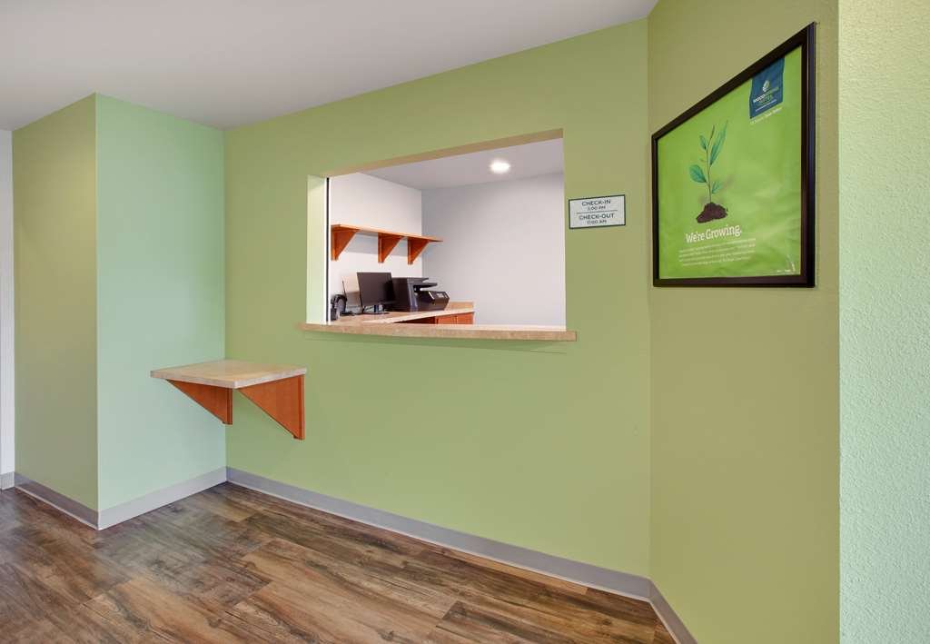 Фото WoodSpring Suites Washington Dc Andrews Afb