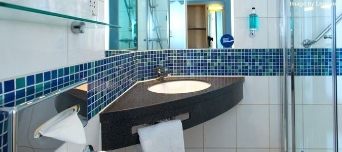 Фото Holiday Inn Express Stevenage, an Ihg Hotel