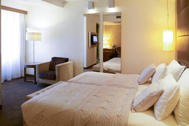 Фото Dominic Smart Luxury Suites - Terazije