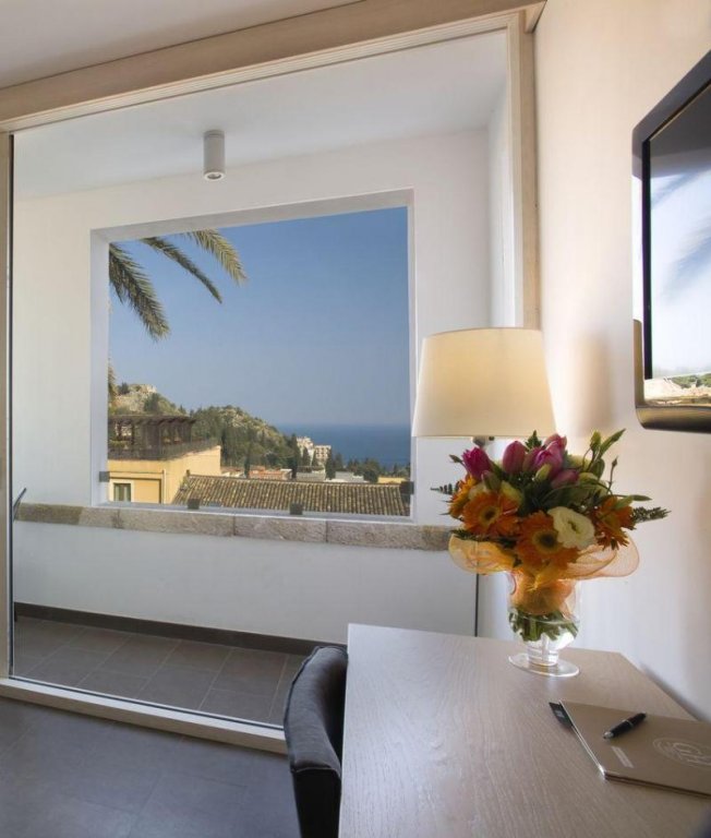 Фото Hotel Il Piccolo Giardino