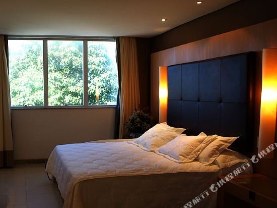 Фото Tropical Barra Hotel